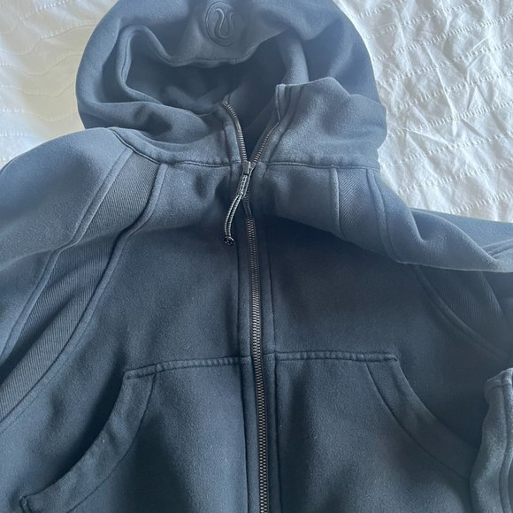 Lululemon Scuba Full Zip Hoodie Size XS/S - Picture 5 of 10